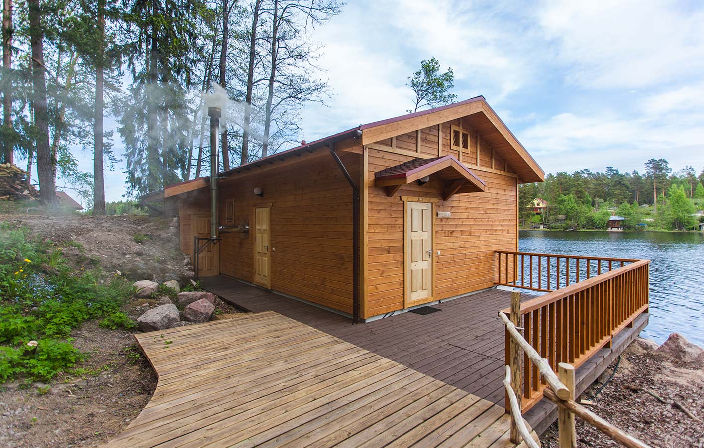 Gartenhaus selber bauen - im Garten oder am See Holzhaus am See